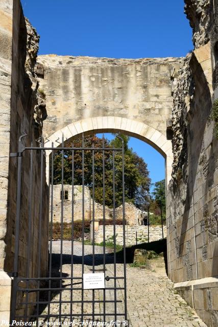 Château moulin engilbert