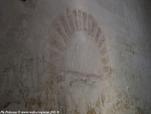 Le Prieuré de Commagny vue de l’intérieur de l’église Nièvre Passion