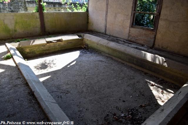 Lavoir du pont d'Aunay en Bazois