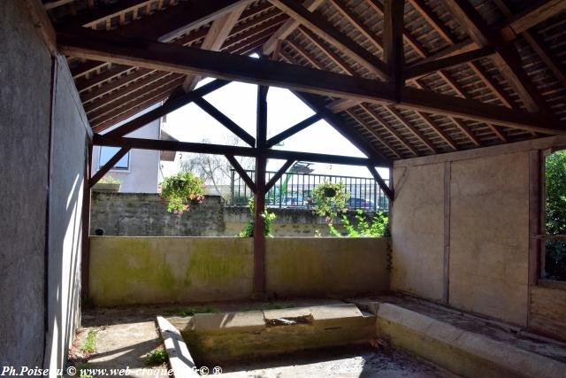 Lavoir du pont d'Aunay en Bazois