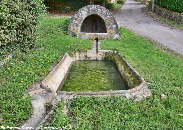 Fontaine de Commagny Nièvre Passion