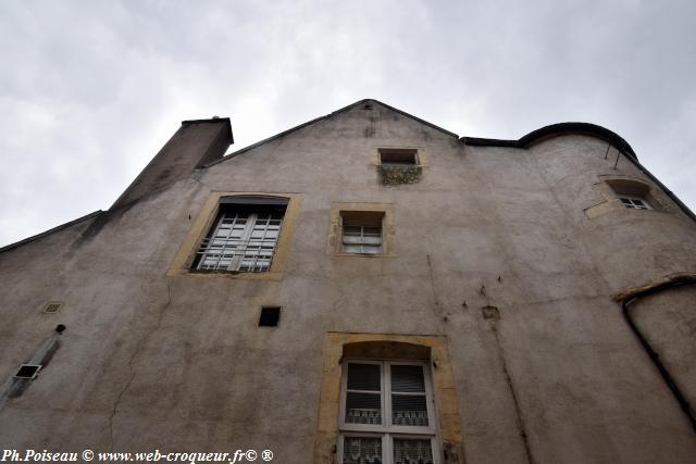 Maison Ancienne rue "de Mirangron"