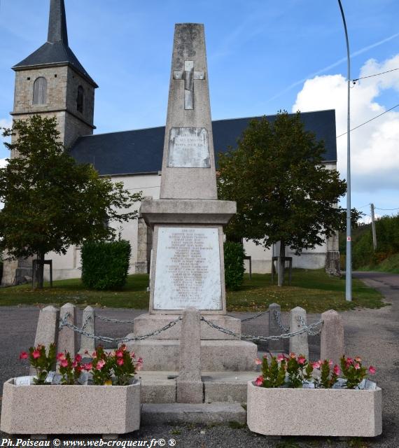 Monument aux Morts de Gouloux