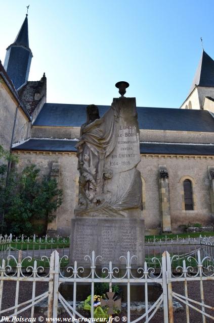 Monument aux Morts de Lurcy le Bourg