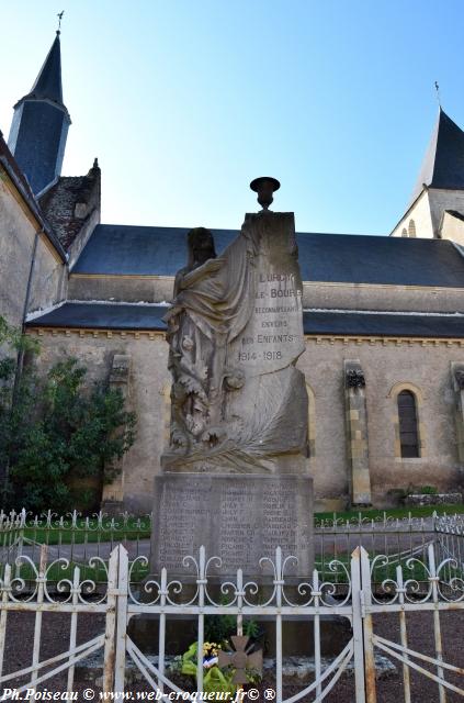 Monument aux Morts de Lurcy le Bourg Nièvre Passion