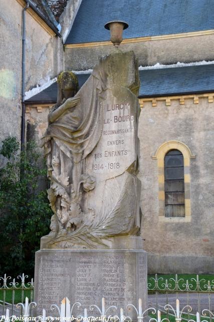 Monument aux Morts de Lurcy le Bourg Nièvre Passion