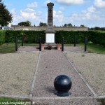 Monument aux Morts de Mars sur Allier