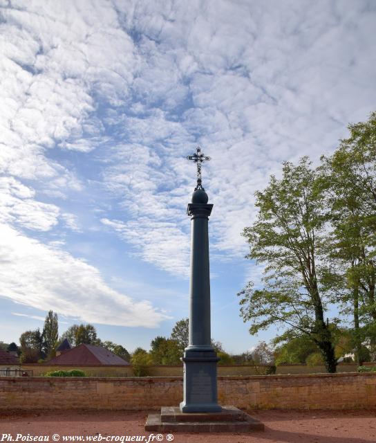 Colonne de Varennes vauzelles Nièvre Passion