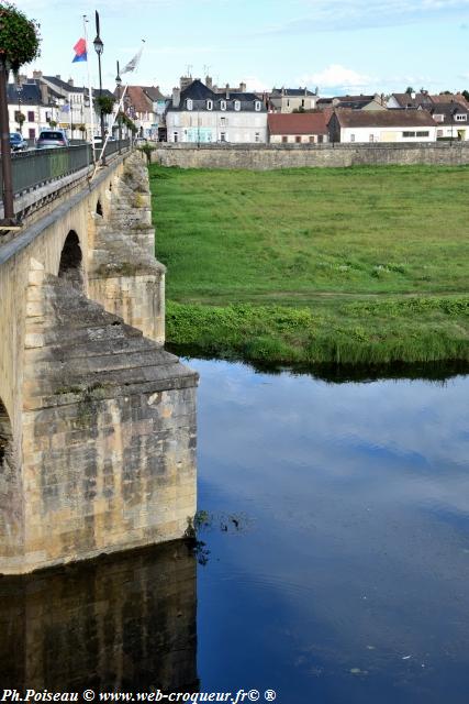 Pont de l'ancienne Loire à Decize