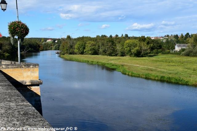 Pont de l'ancienne Loire