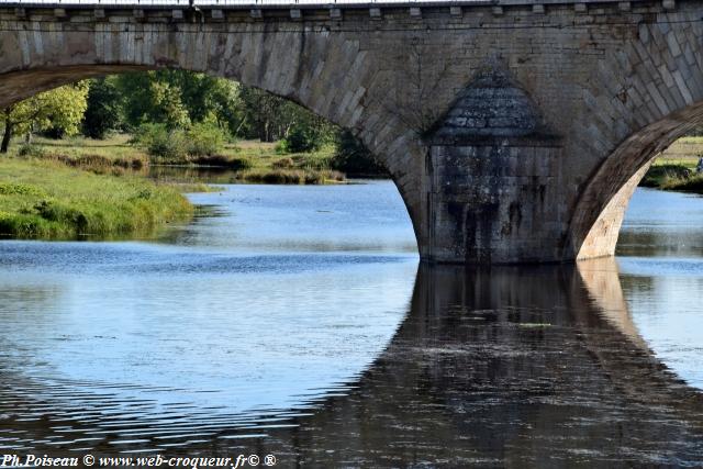 Pont de l'ancienne Loire à Decize