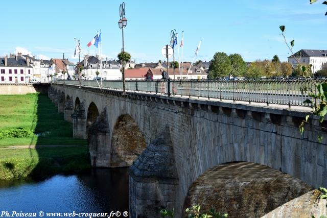 Pont de l'ancienne Loire à Decize