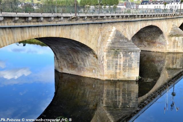 Pont de l'ancienne Loire