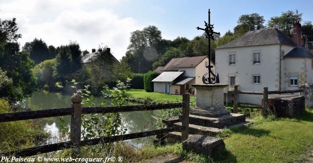 La Croix du Pont Saint-Ours Nièvre Passion