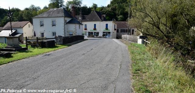 La Croix du Pont Saint-Ours Nièvre Passion