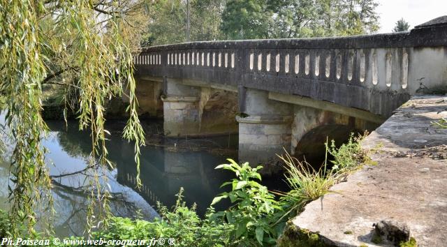 Croix du "Pont Saint Ours"