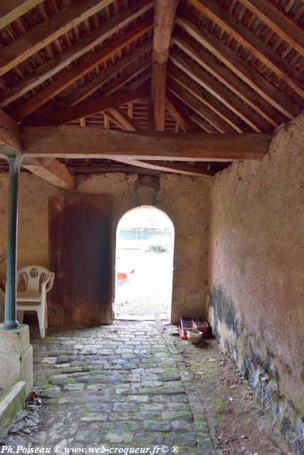 Lavoir du centre d'Olcy Nièvre Passion