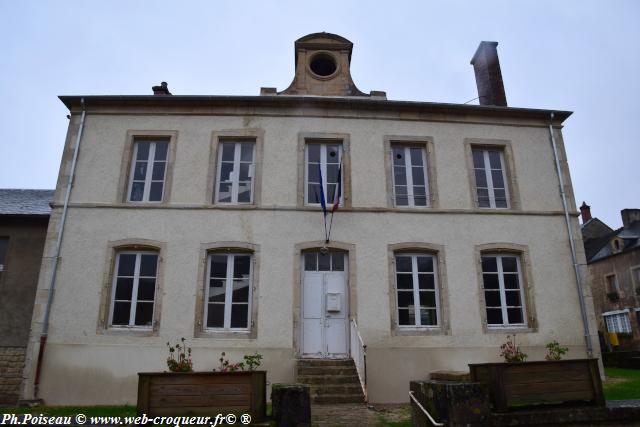 Mairie d'Arthel Nièvre Passion