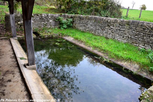 Lavoir du Hameau Les Cassons Nièvre Passion