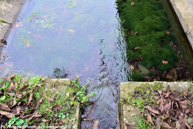 Lavoir du Hameau Les Cassons Nièvre Passion