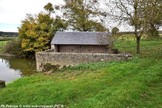 Lavoir du Hameau Les Cassons Nièvre Passion