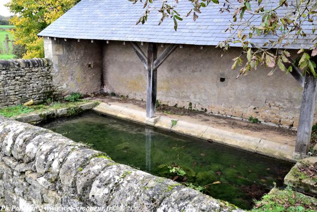 Lavoir du Hameau Les Cassons Nièvre Passion