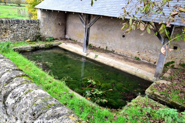 Lavoir du Hameau Les Cassons Nièvre Passion