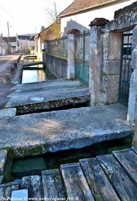 Rue des Fontaines de Dornecy un beau patrimoine