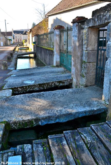 Rue des Fontaines de Dornecy un beau patrimoine