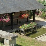 Le lavoir du centre d’Arthel un patrimoine vernaculaire