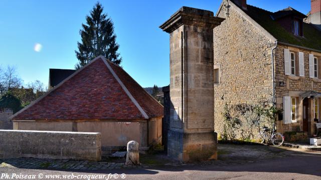 Lavoir de la Porte de Bourgogne