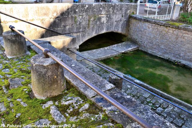 Le lavoir rue des Fontaines de Dornecy un patrimoine