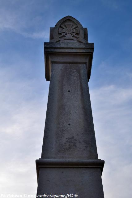 Monument aux Morts de Crux la Ville