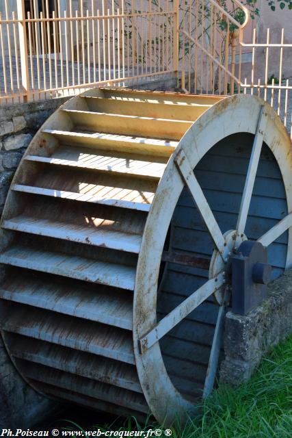 Ancien Moulin de Moulins Engilbert Nièvre Passion