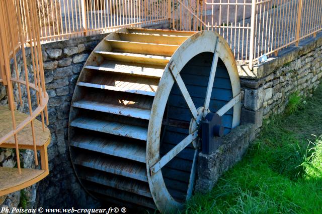 Ancien Moulin de Moulins Engilbert Nièvre Passion