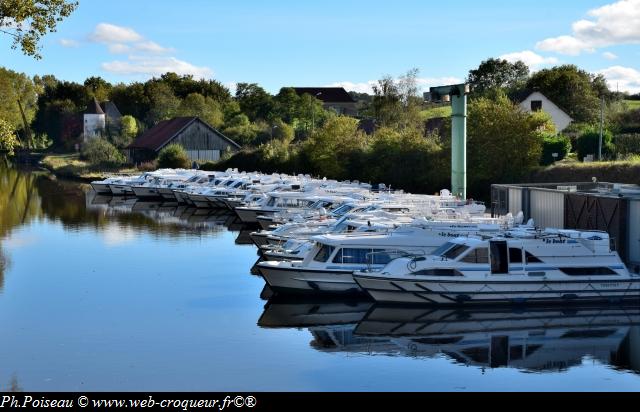 Le Boat de Tannay