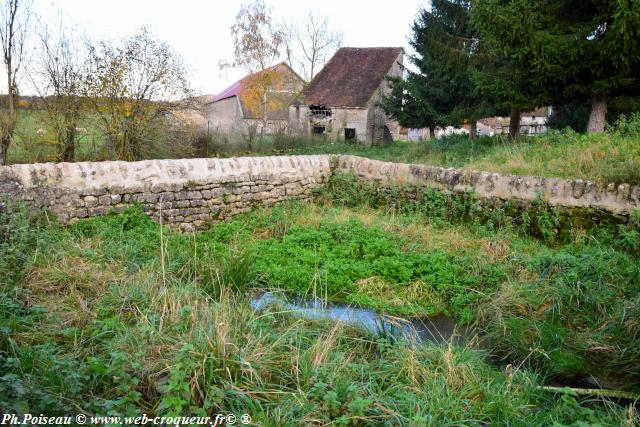 Lavoir de Mouches Nièvre Passion