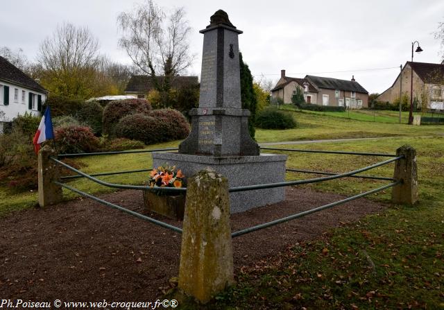 Monument aux Morts de Chaumot