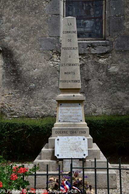 Monument aux Morts de Pousseaux Nièvre Passion