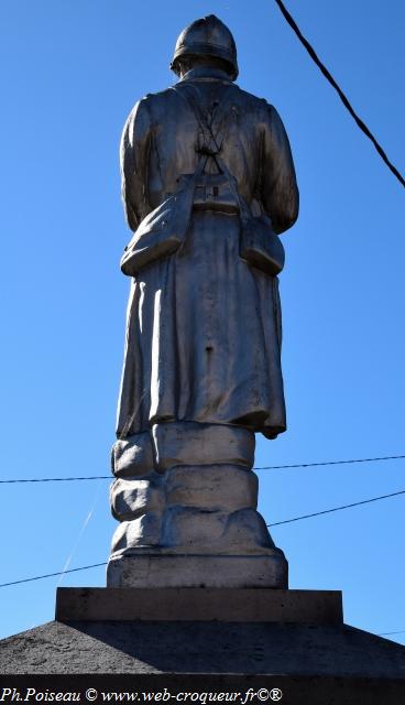 Monument aux Morts de Saint Léger de Fougeret Nièvre Passion