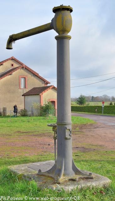 La pompe du tacot de Saint-Saulge un patrimoine