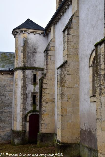 Église de Luthenay Uxeloup