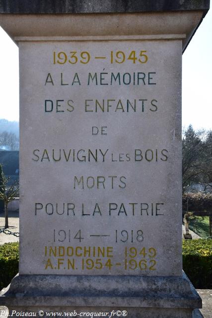 Monument aux morts de Sauvigny les Bois Nièvre Passion