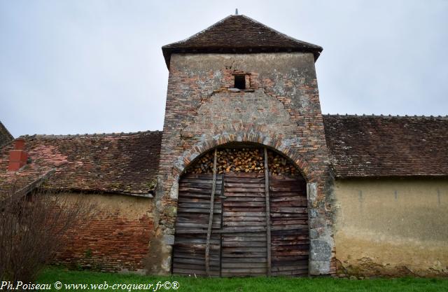 Ancienne Ferme de Toury sur Jour