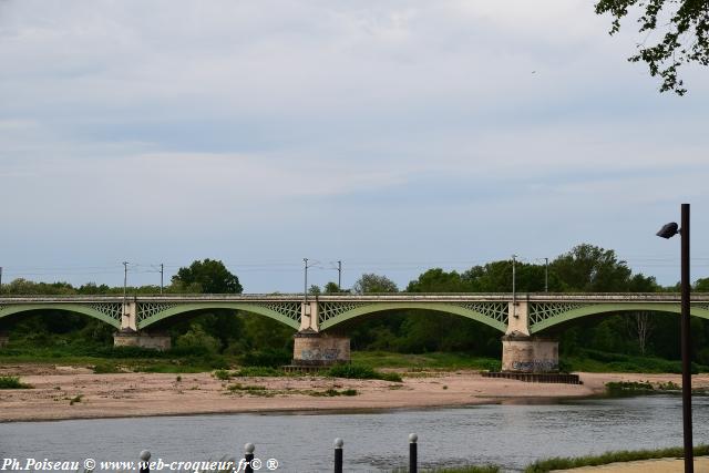 le Pont de chemin de fer