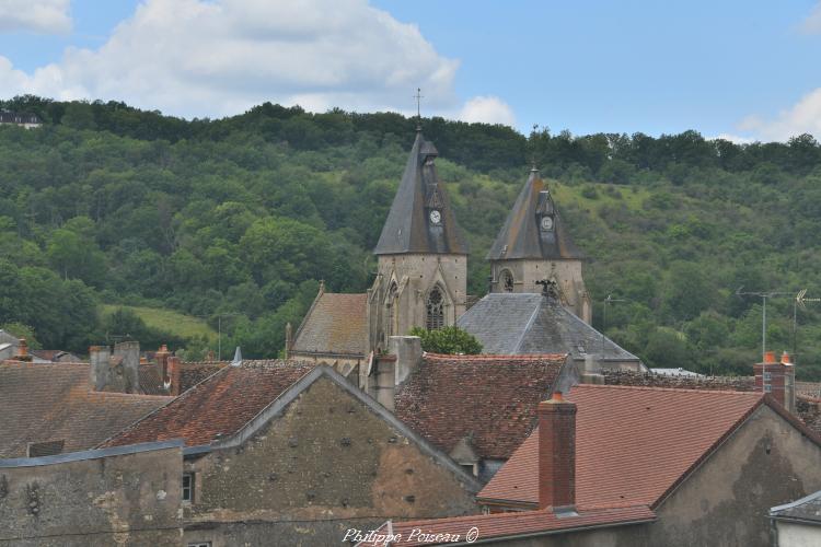 Église saint Pierre de Varzy