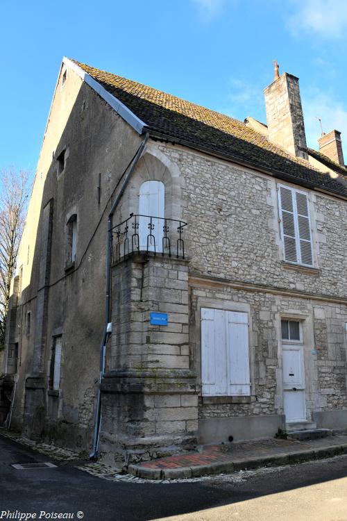 L'ancien hôpital d'Entrains sur Nohain