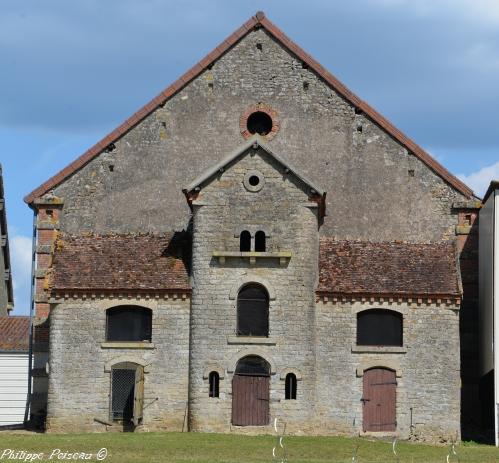 Ancienne Ferme de Champlin Nièvre Passion