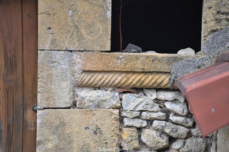 Vestiges de l'église de Lichy