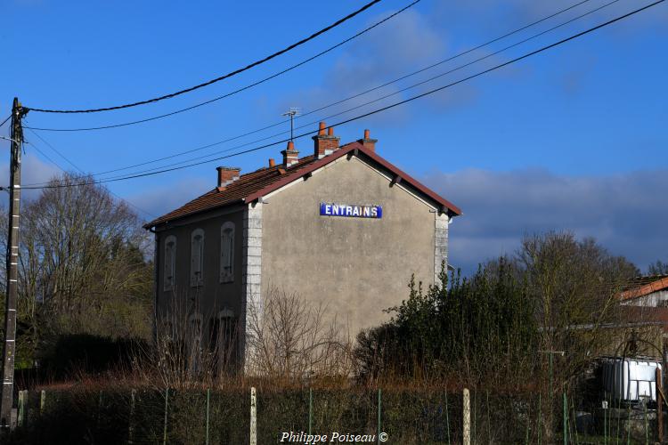 L'ancienne gare d'Entrains sur Nohain 